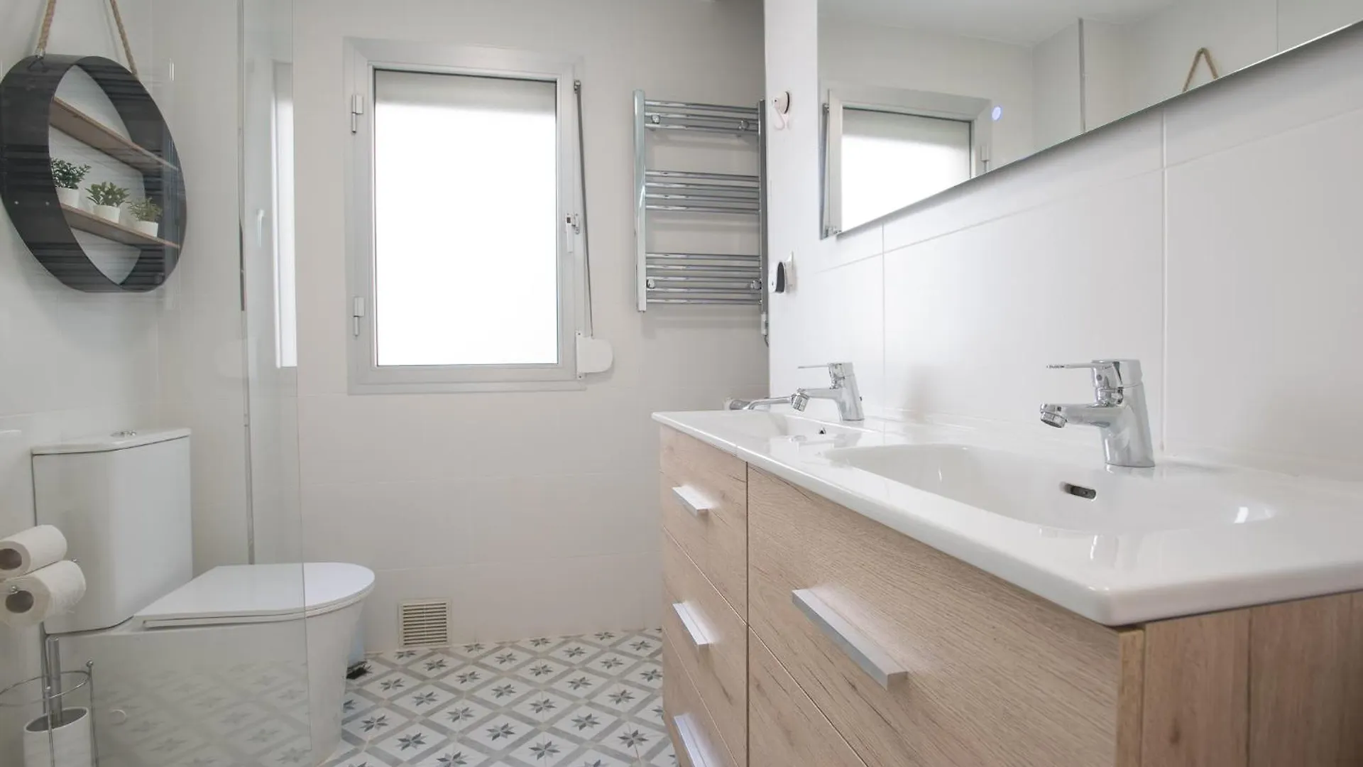 Cepero Malaga Center Habitacion 1 Homestay